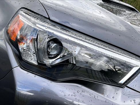 Certified 2022 Toyota 4Runner TRD Sport w/ Technology Package image 53