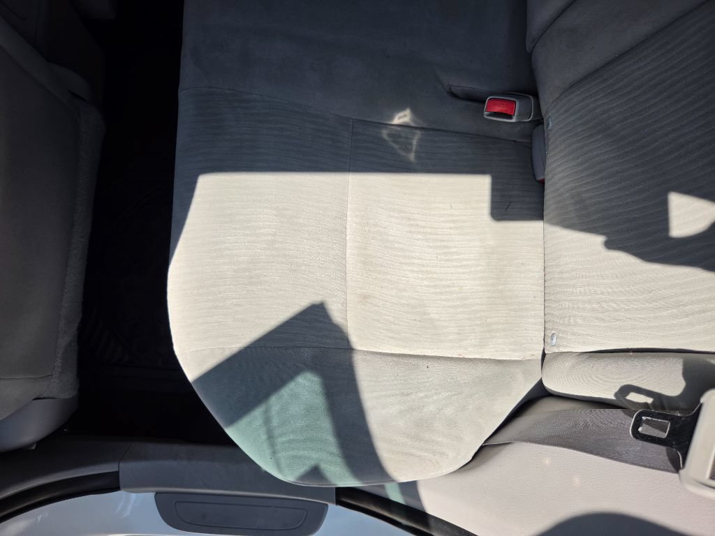 Used 2010 Toyota Corolla LE FWD image 25