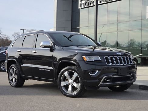 Used 2015 Jeep Grand Cherokee Overland image 2