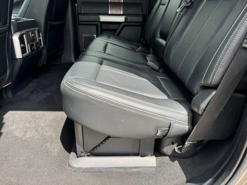 Used 2022 Ford F350 Lariat w/ Lariat Ultimate Package AWD/4WD image 7