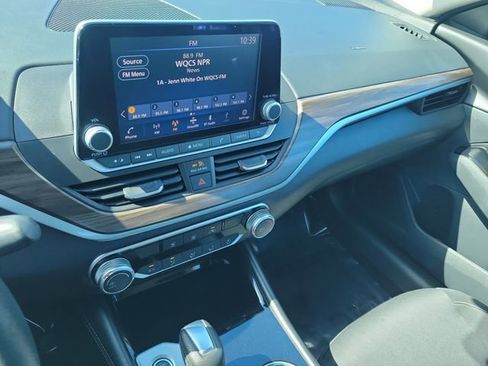 Used 2023 Nissan Altima 2.5 SV image 28