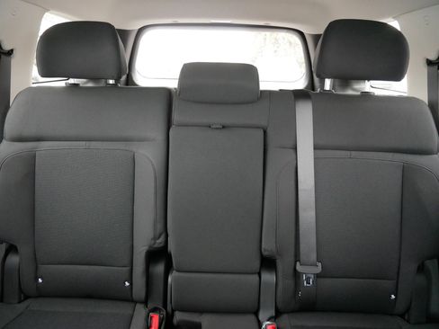 New 2026 Hyundai Santa Fe SE image 7