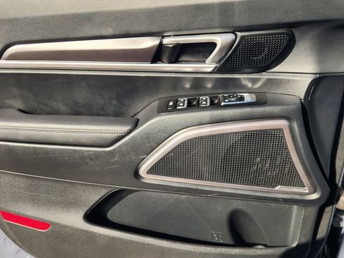 Used 2025 Kia Telluride S image 22