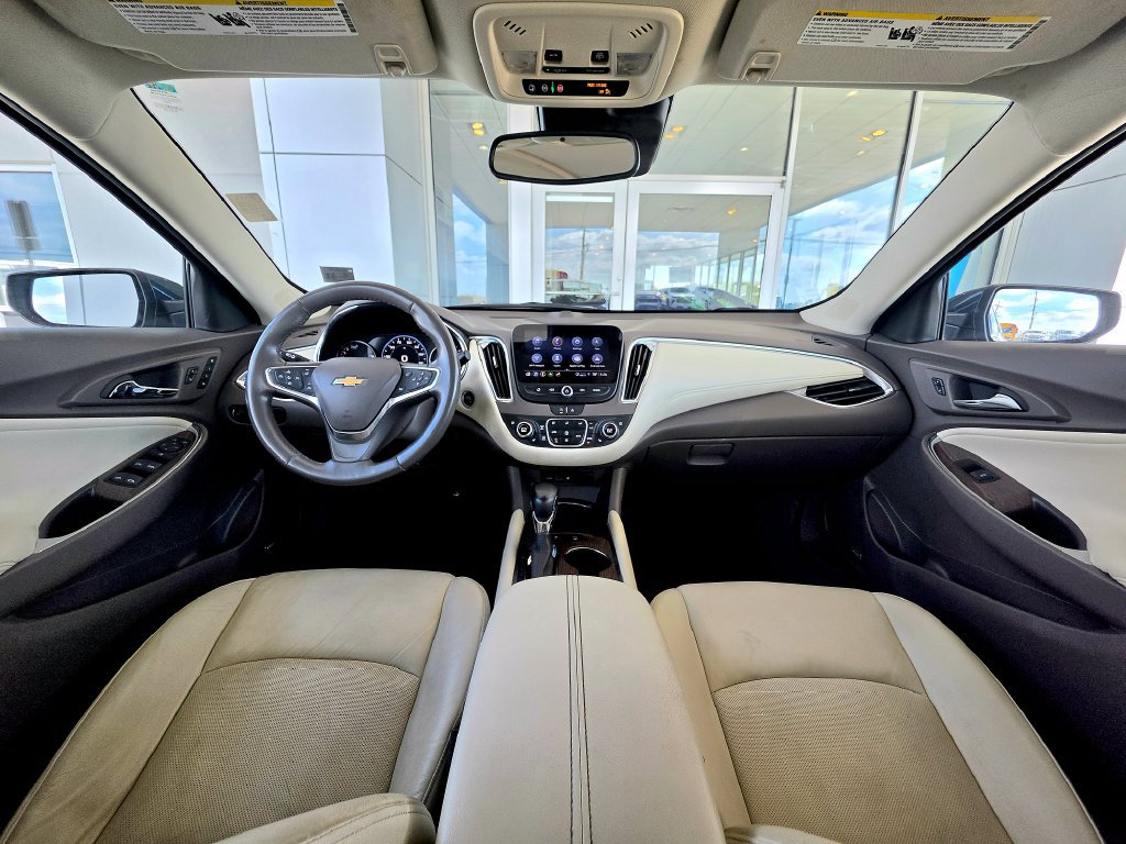 Used 2024 Chevrolet Malibu LT FWD image 14
