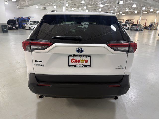 Used 2024 Toyota RAV4 LE AWD/4WD image 7