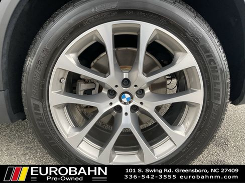 Used 2019 BMW X5 xDrive40i w/ Executive Package image 32
