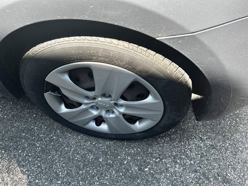 Used 2016 Kia Forte LX FWD image 14