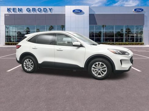 Used 2021 Ford Escape SE AWD/4WD image 5