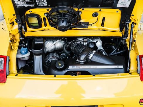 Used 2006 Porsche 911 Carrera S image 20