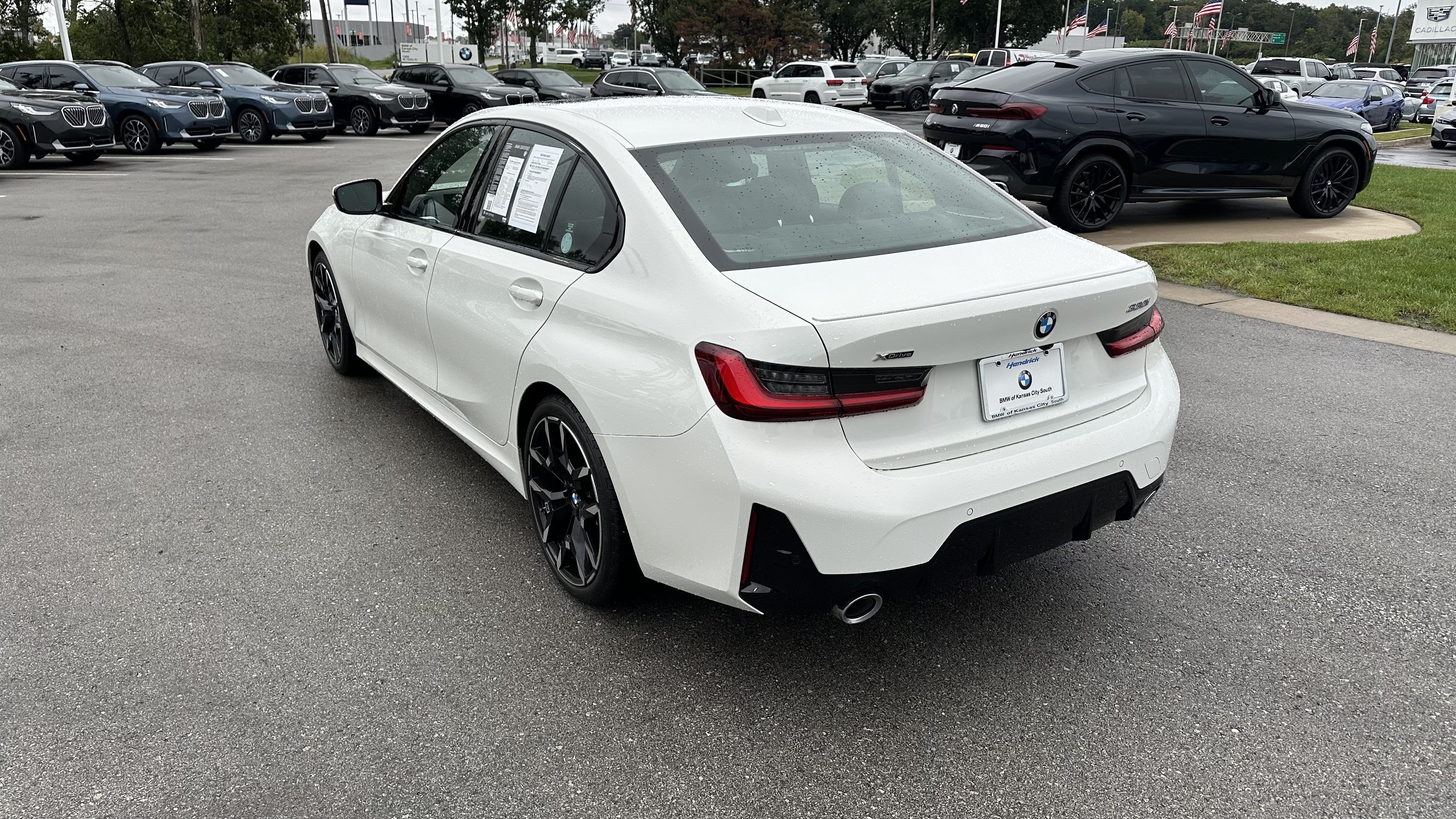Certified 2026 BMW 330i xDrive Sedan w/ M Sport Package AWD/4WD image 8