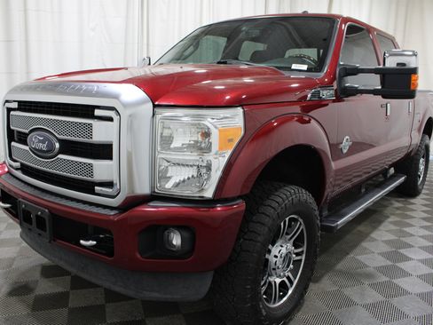 Used 2013 Ford F250 Platinum w/ FX4 Off Road Pkg AWD/4WD image 35