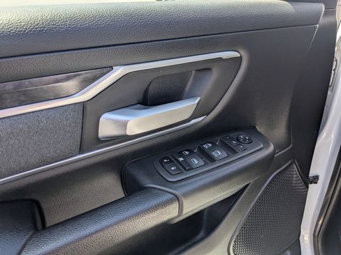 Used 2022 RAM 1500 Big Horn AWD/4WD image 12
