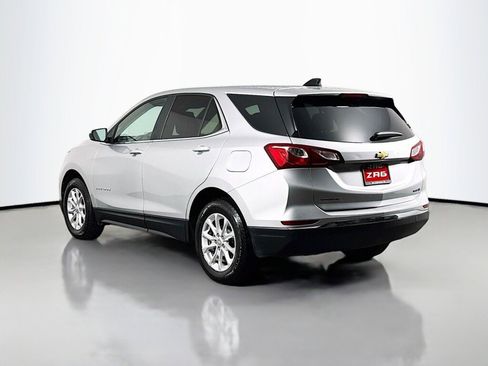 Used 2021 Chevrolet Equinox LT image 3