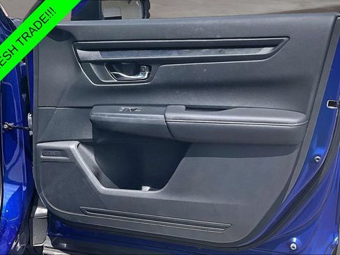 Used 2025 Honda CR-V EX image 26