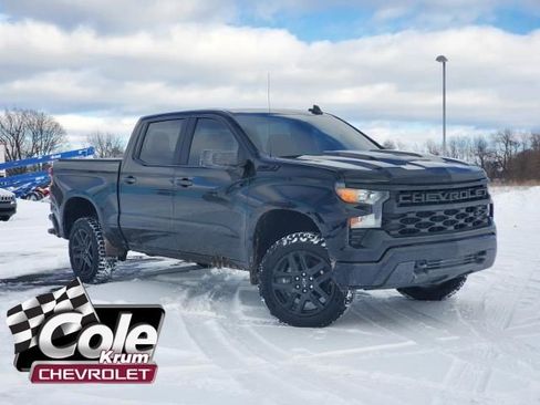 Certified 2022 Chevrolet Silverado 1500 Custom Trail Boss w/ Midnight Edition image 1