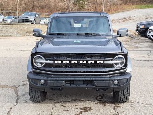 Used 2024 Ford Bronco Outer Banks image 8