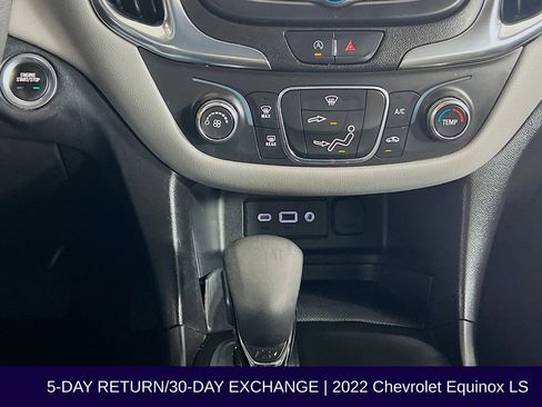 Used 2022 Chevrolet Equinox LS AWD/4WD image 21
