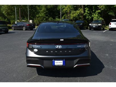 New 2025 Hyundai Sonata SE