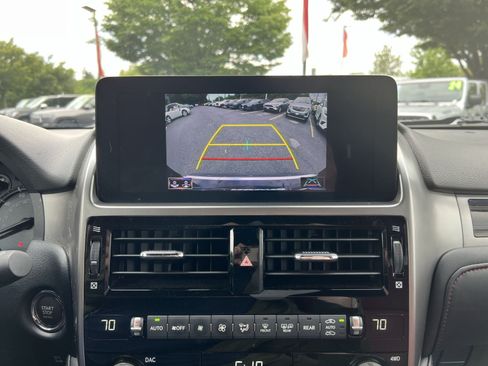 Used 2023 Lexus GX 460 Premium w/ Premium Package AWD/4WD image 19
