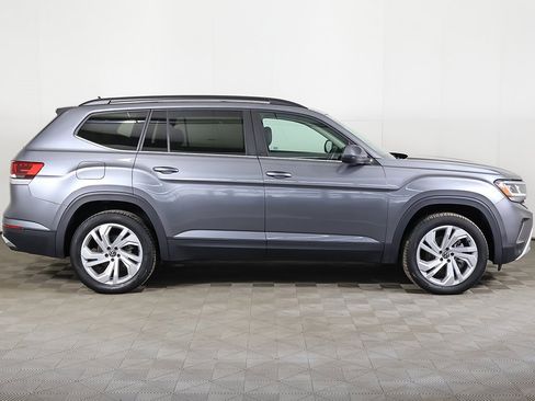 Used 2021 Volkswagen Atlas SE image 18