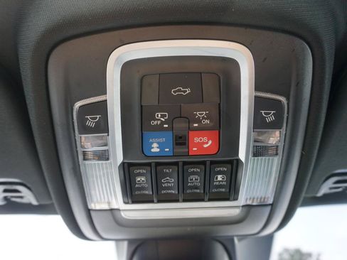 Used 2020 RAM 1500 Limited AWD/4WD image 31