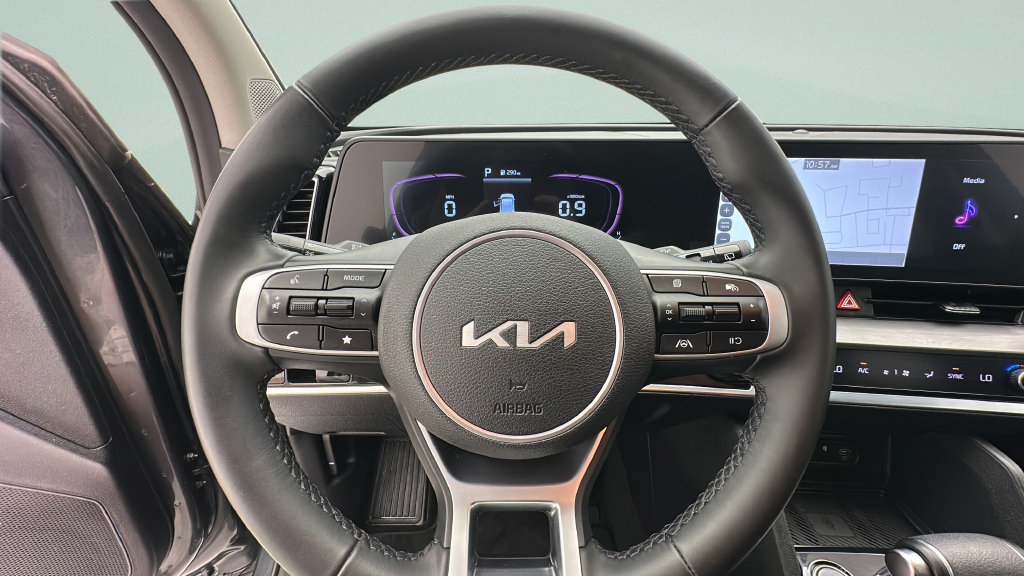 Used 2024 Kia Sportage EX AWD/4WD image 14