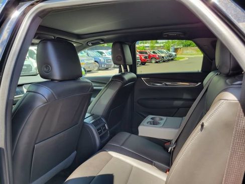 Used 2022 Cadillac XT5 Sportv w/ Technology Package AWD/4WD image 22