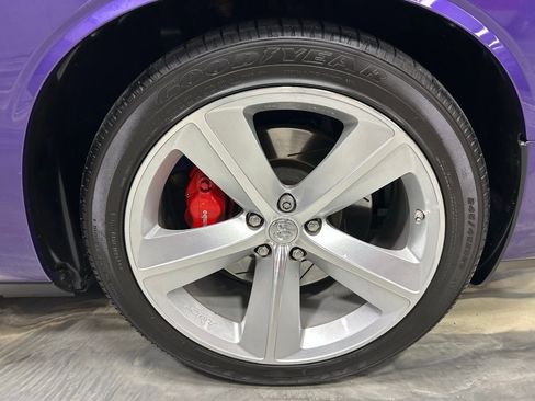 Used 2010 Dodge Challenger SRT8 w/ SRT Option Group II image 22