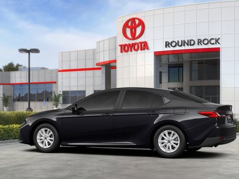 New 2026 Toyota Camry LE image 5