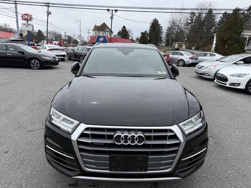 Used 2020 Audi Q5 2.0T Premium Plus w/ Premium Plus Package image 2