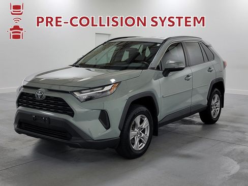 Used 2023 Toyota RAV4 XLE FWD image 4
