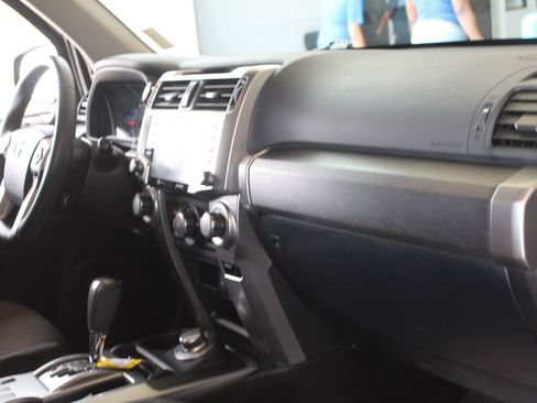 Used 2021 Toyota 4Runner Trail Special Edition AWD/4WD image 20