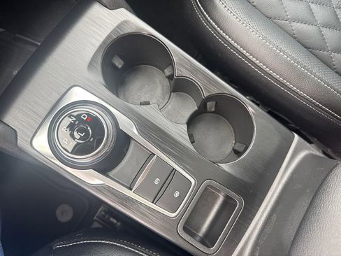 Used 2024 Ford Escape Platinum w/ Premium Technology Package image 37