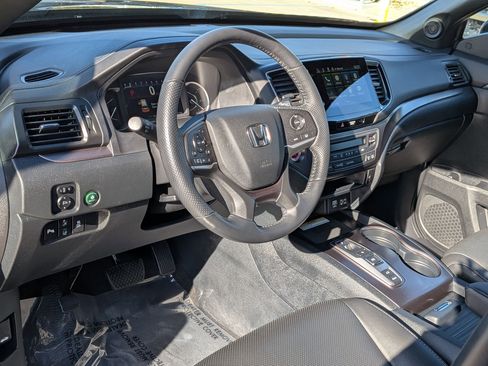Certified 2023 Honda Passport EX-L image 10