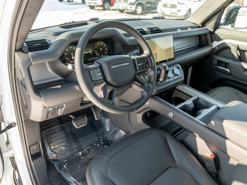 New 2025 Land Rover Defender 110 V8 image 11
