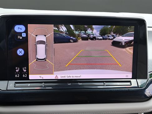 Certified 2024 Volkswagen Atlas Cross Sport SEL Premium R-Line AWD/4WD image 25