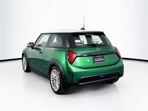 Certified 2025 MINI Cooper S image 5
