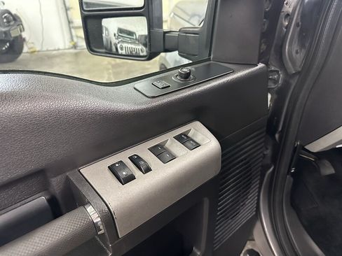 Used 2013 Ford F350 Lariat AWD/4WD image 27