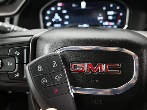 Used 2025 GMC Sierra 2500 AT4 AWD/4WD image 45