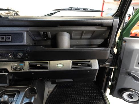Used 1997 Land Rover Defender 90 image 67