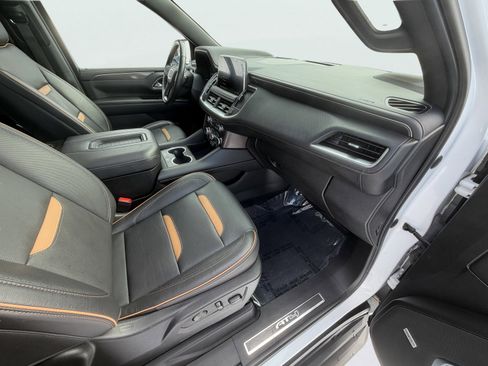 Used 2021 GMC Yukon AT4 w/ Technology Package image 35