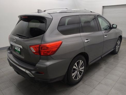 Used 2020 Nissan Pathfinder S FWD image 9