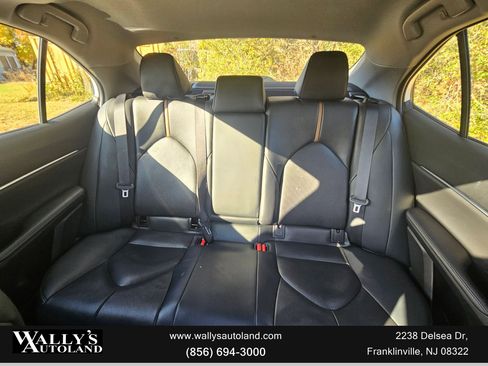 Used 2020 Toyota Camry XLE w/ Driver Assist Package image 21