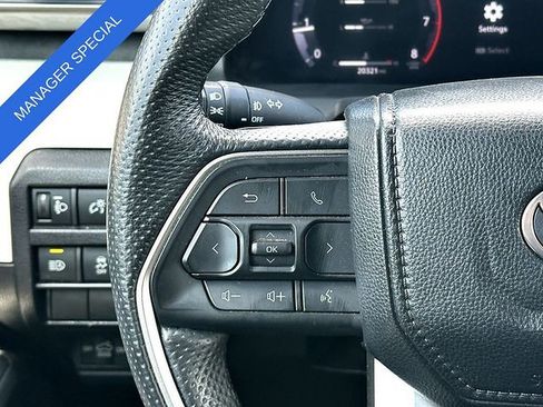 Used 2024 Toyota Tacoma TRD Off-Road AWD/4WD image 21