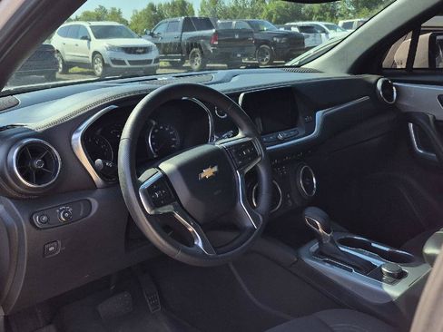 Used 2021 Chevrolet Blazer LT FWD image 8