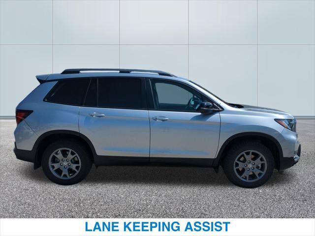 Certified 2024 Honda Passport TrailSport image 6