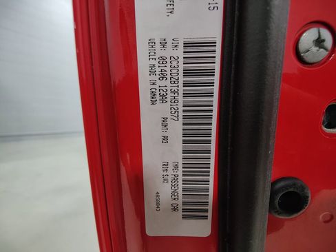 Used 2015 Dodge Challenger R/T Plus image 23