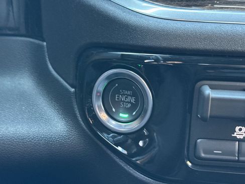 Used 2026 Chevrolet Silverado 1500 LT image 32