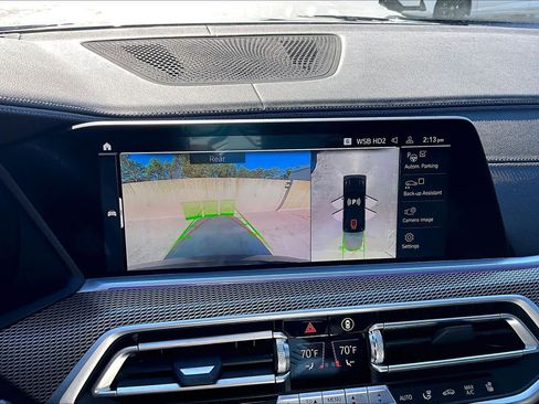 Used 2022 BMW X6 xDrive40i w/ Executive Package image 26