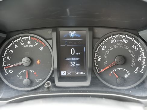 Used 2023 Toyota Tacoma SR AWD/4WD image 25